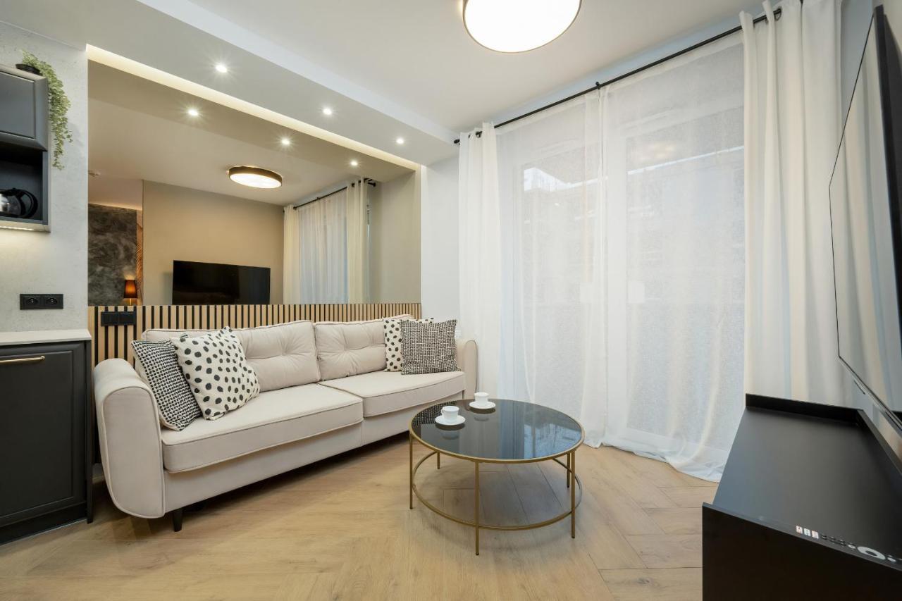 Apartment Black And Beige With Balcony And Parking In By Renters