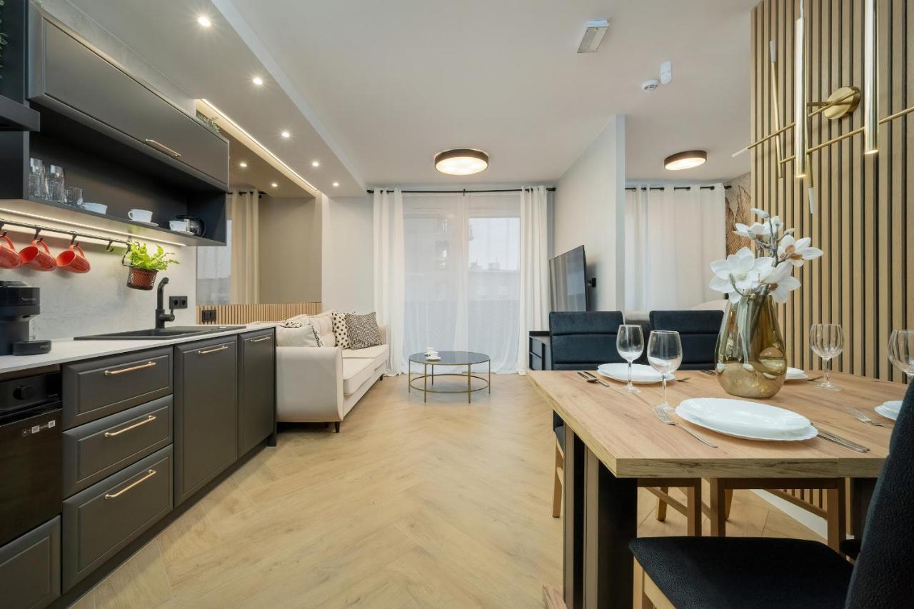 Black And Beige With Balcony And Parking In By Renters Wroclaw